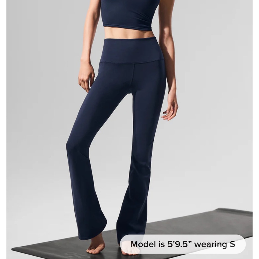 ALO Yoga Navy Airbrush High-Waist Bootcut Leggings - Picture 2 of 5